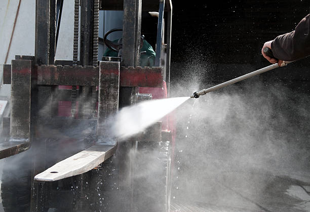 Best Playground Equipment Cleaning  in Bridgeville, PA